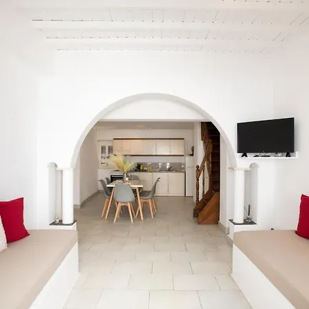 Alessios Holiday home *